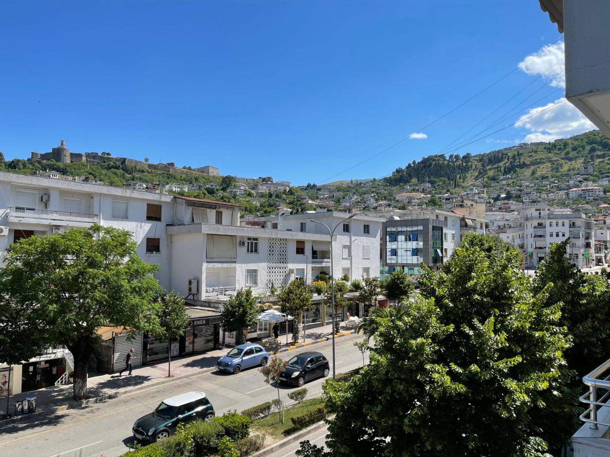 Hotel Freskia Gjirokastër Exterior foto